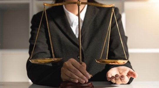 Skyldur Lögfræðinga